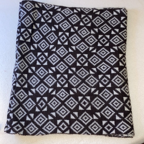 Infinity scarf - Picture 4 of 4